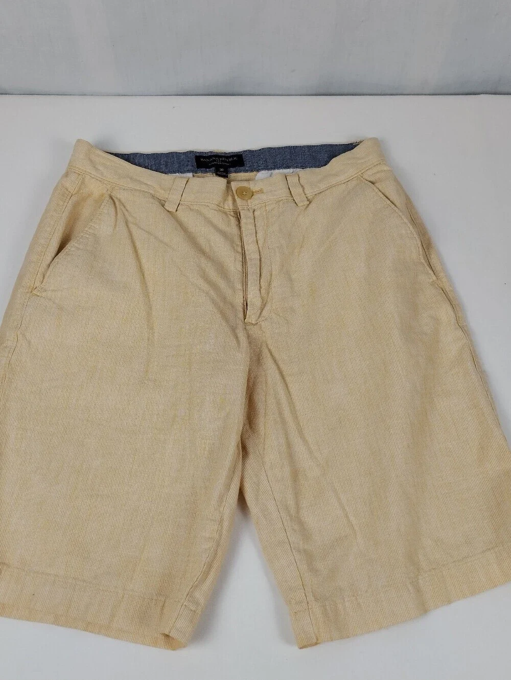 banana republic Men's Size 30 Waist Yellow Cabana Shorts Island Wear